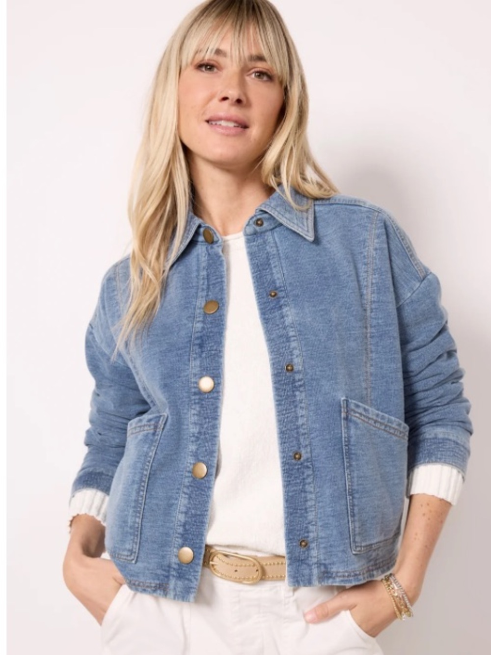 Evereve Light Denim Color Lightweight Knit Jacket Size L